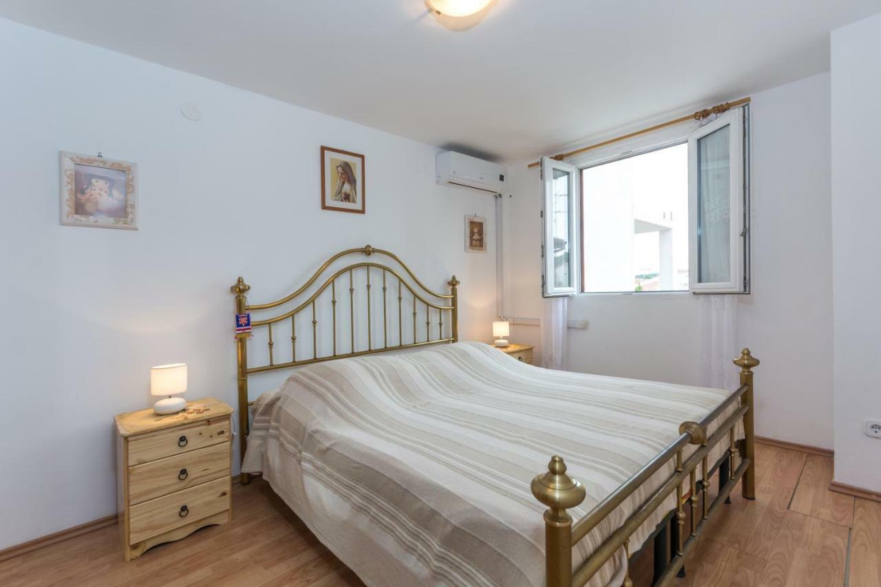 Ferienwohnung Karmen 1 Funtana Exterior foto
